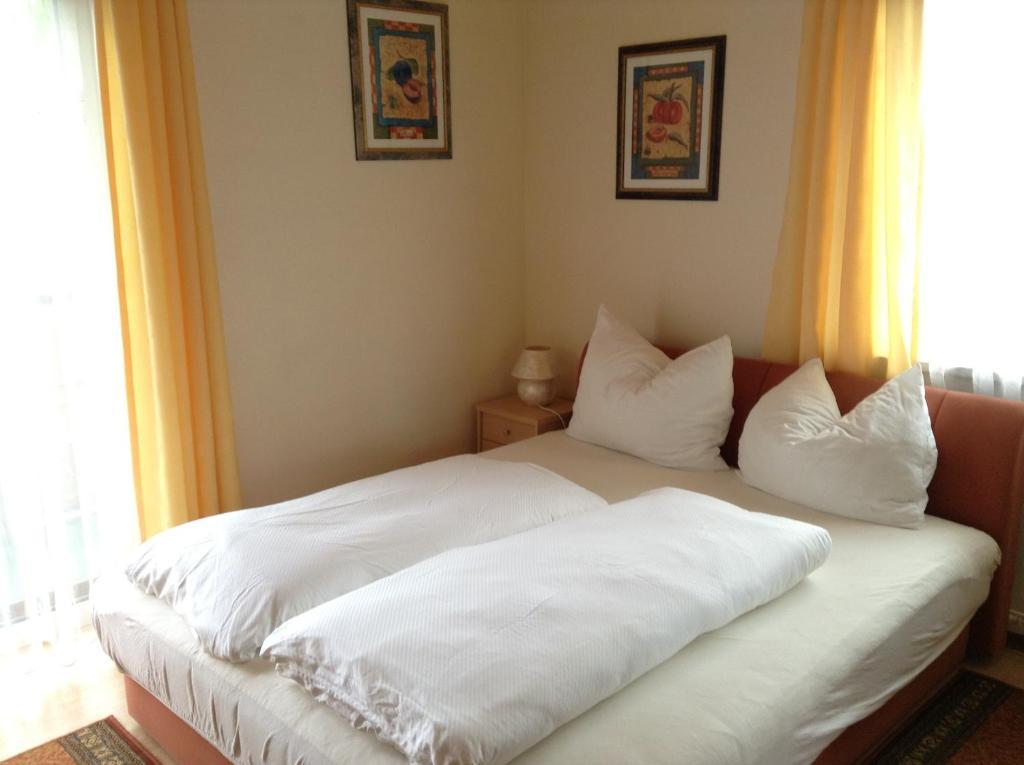 Gästehaus Renate Velden am Wörthersee Zimmer foto